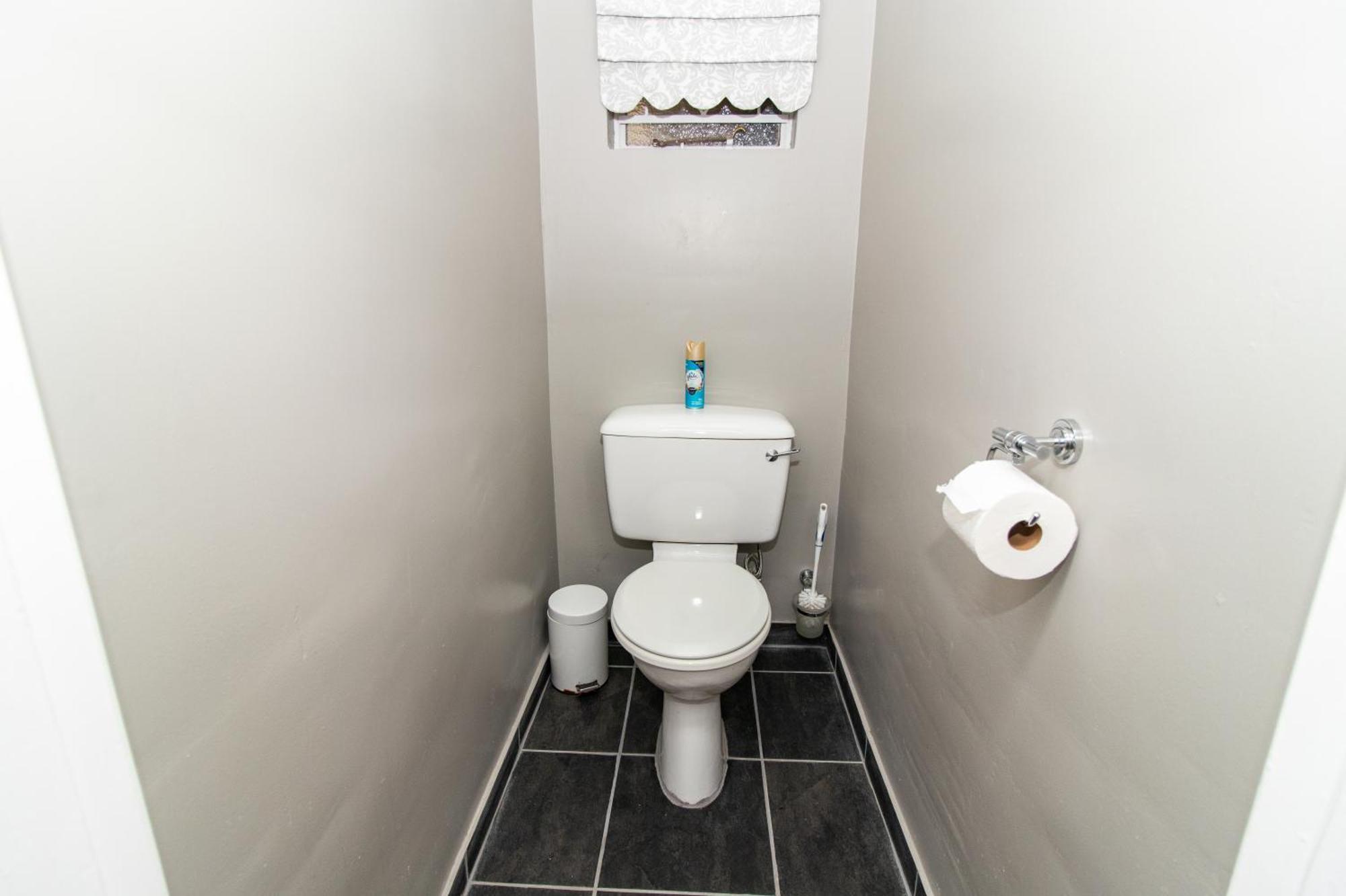 Glenmore Guesthouse Блумфонтейн Экстерьер фото