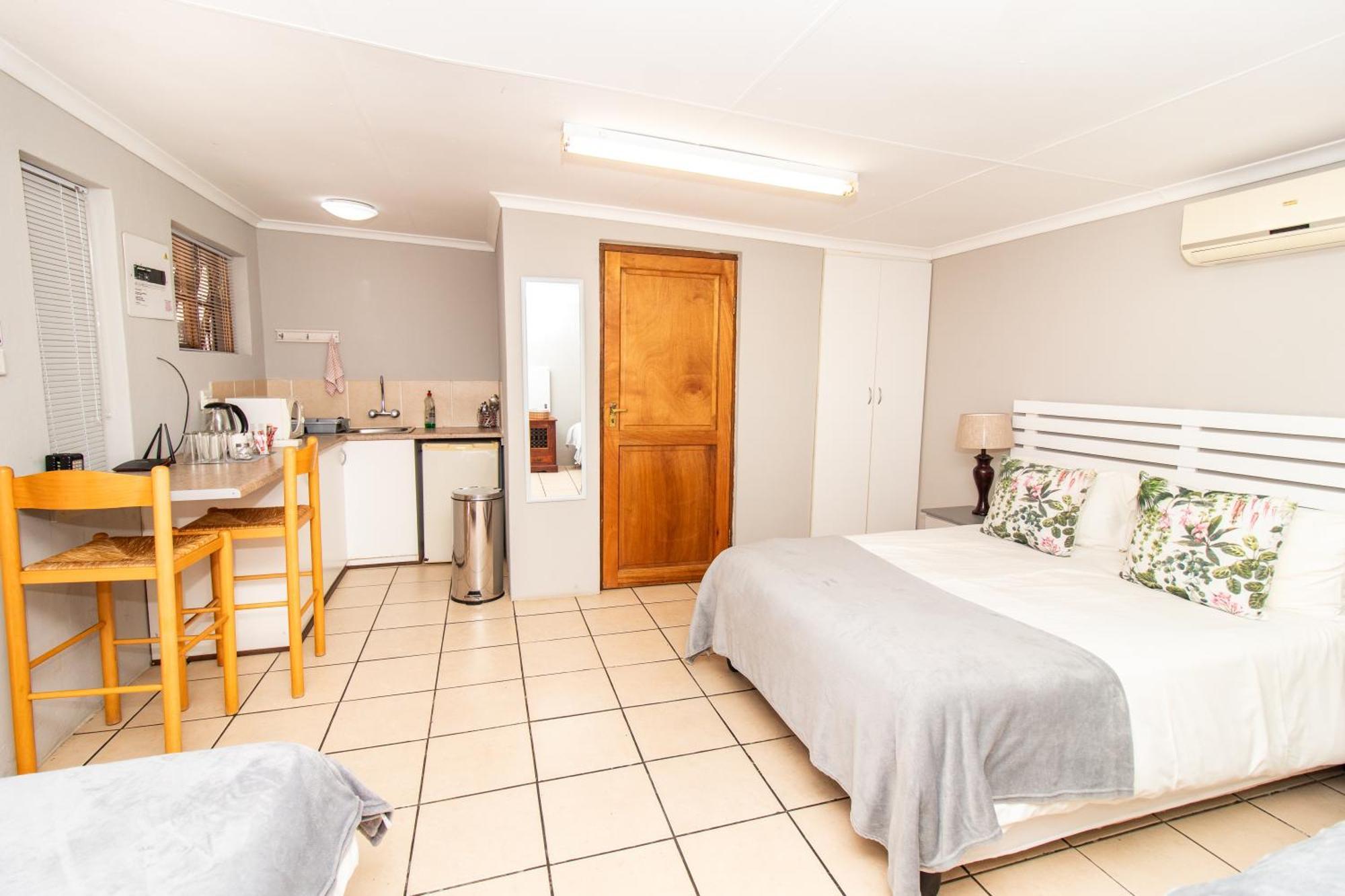 Glenmore Guesthouse Блумфонтейн Экстерьер фото